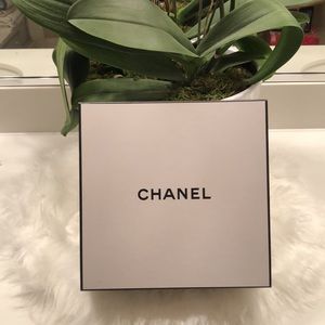 CHANEL Authentic Empty Gift Box Tissue and Ribbon